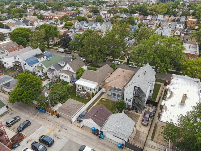 Building Photo - 4711 W Patterson Ave