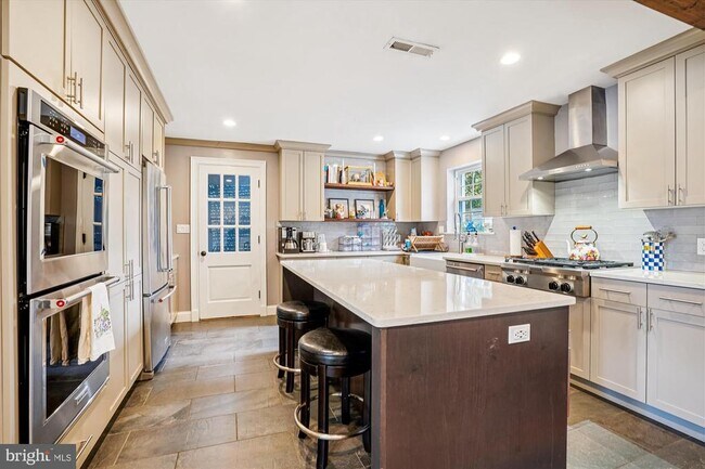 Building Photo - 4110 Edgevale Ct