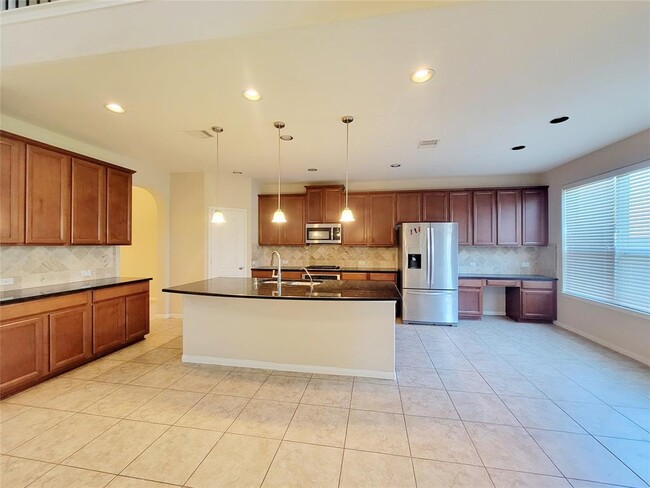 Building Photo - 82 Ember Branch Dr