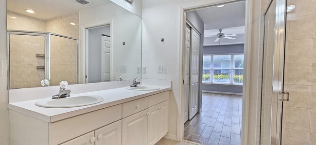 Building Photo - 1819 E Royal Tern Ln