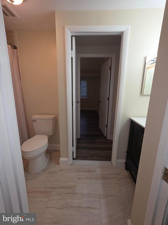 Building Photo - 5407 Fallriver Row Ct