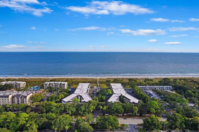 Building Photo - 23 S Forest Beach Dr