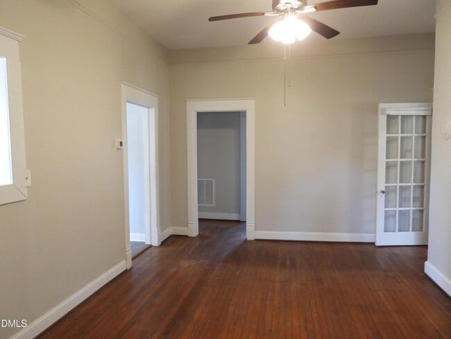 Building Photo - 483 W Salisbury St