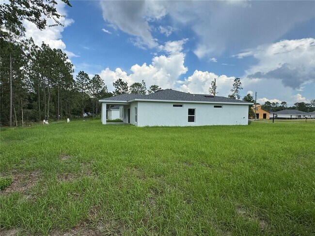 Building Photo - 7191 SW 133rd Ln