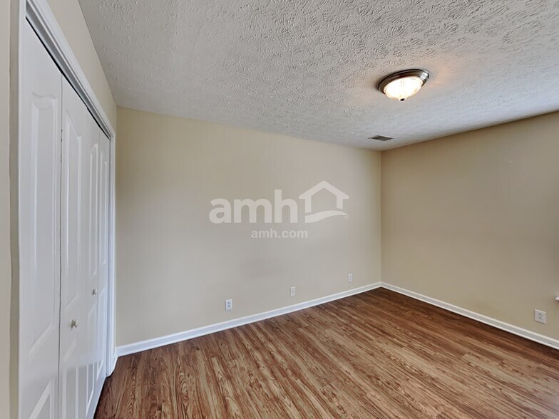 Building Photo - 5072 Morgan Taylor Dr