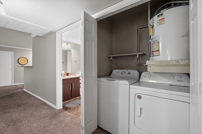Building Photo - 5750 N Major Dr