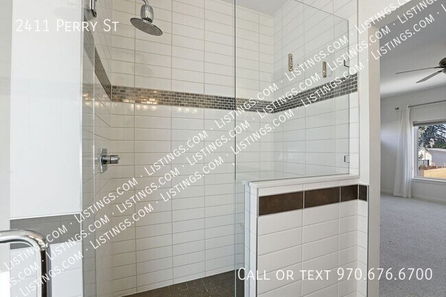 Building Photo - 2411 Perry St