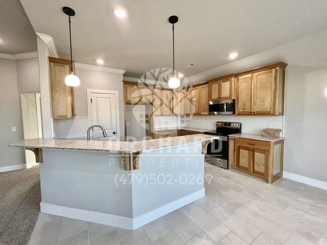 Building Photo - Single Family Home- Well-Sought After Well...