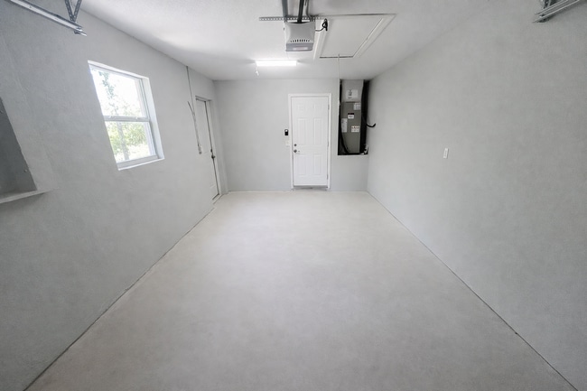 Building Photo - 3055 Morning Glory Dr