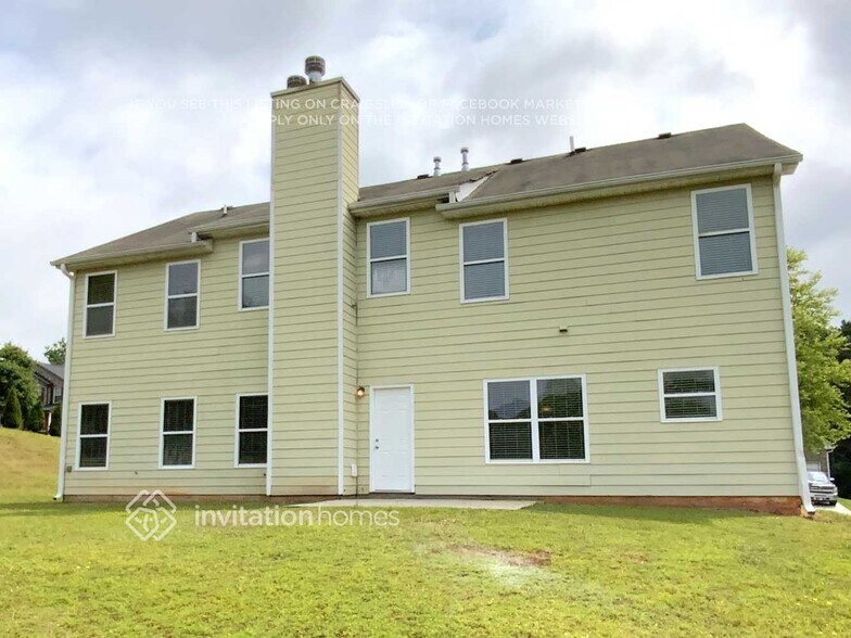 Building Photo - 4968 Locherby Dr