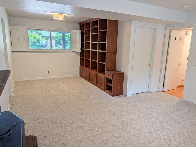 Building Photo - 2833 Hackney Ct