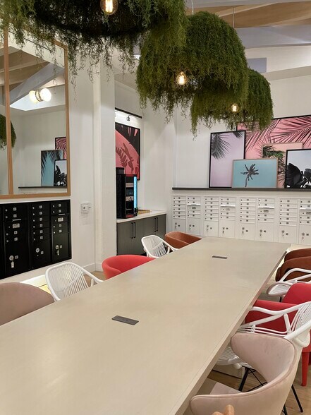 Building Photo - 60 NW 31st St