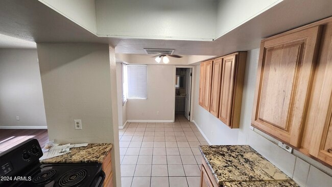 Building Photo - 5844 N 48th Ave