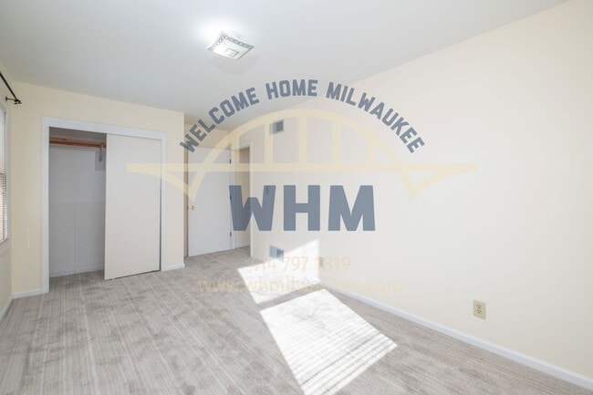 Building Photo - 3609 N Murray Ave