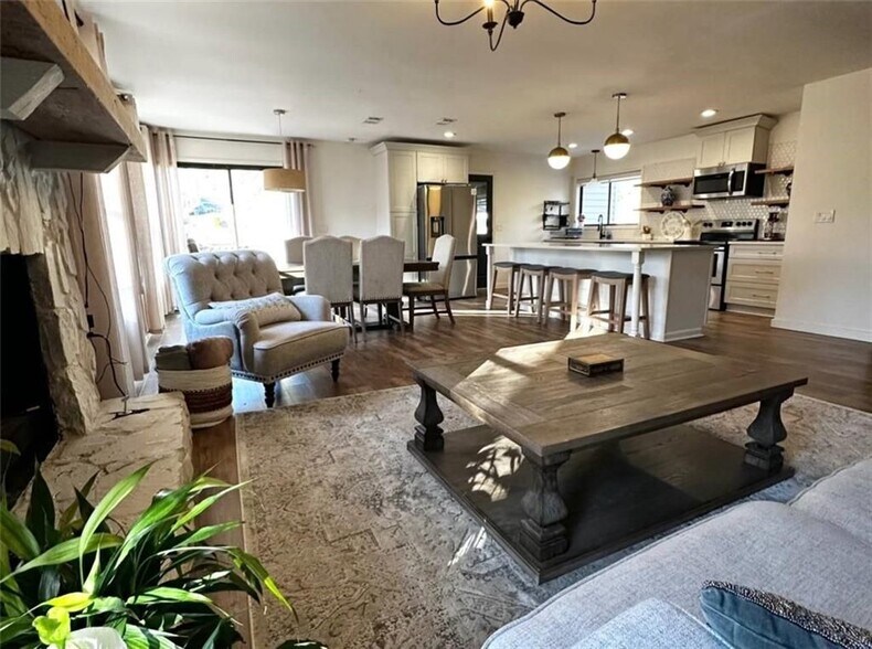 Building Photo - 2967 Harold Dean Dr