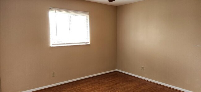 Building Photo - 11201 122nd Ave N