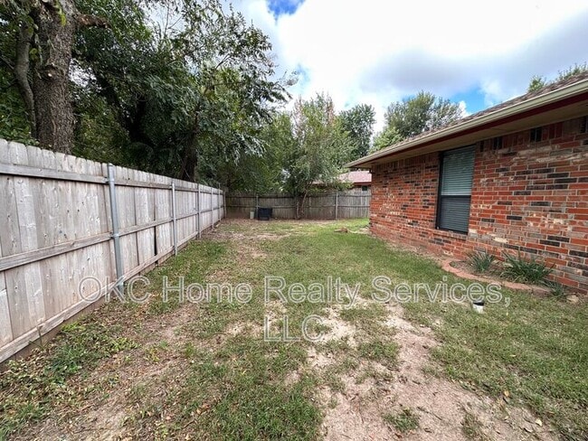 Building Photo - 3110 N Wheeler Cir