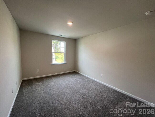 Building Photo - 194 Tackle Box Dr