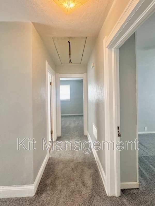 Building Photo - 3821 Martha Ave