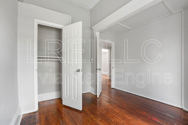 Building Photo - 1814 W Jefferson St