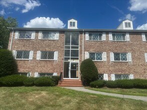 Building Photo - 21 Fernview Ave