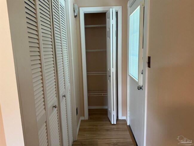 Building Photo - 1310 El Dorado Dr