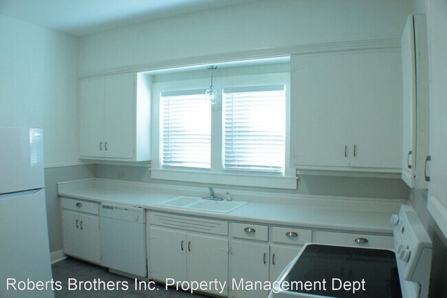 Building Photo - 2 br, 1 bath House - 207 NW 1st Street