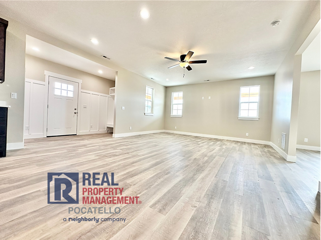 Building Photo - MOVE IN SPECIAL - Brand New Construction 4...