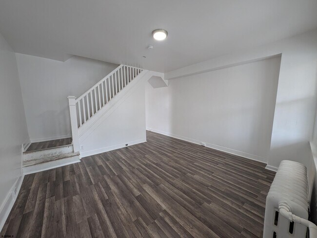 Building Photo - 1115 N Ohio Ave