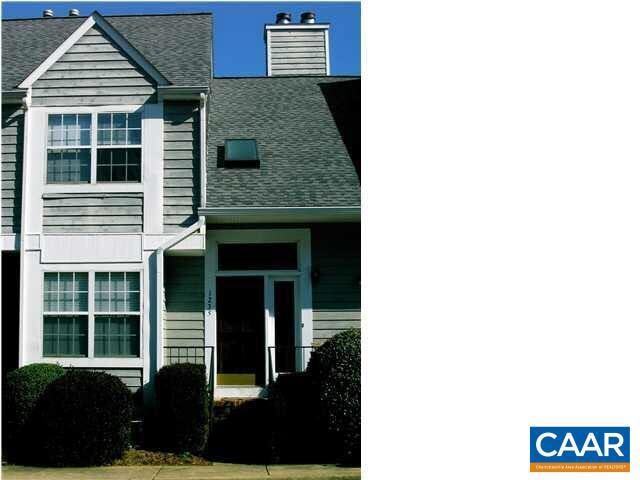 Building Photo - 1235 Maple View Dr