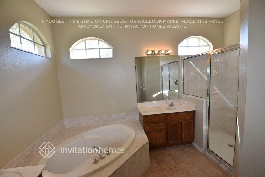 Building Photo - 11003 Star Rush Pl