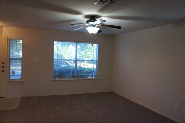 Building Photo - 814 Palo Duro Dr