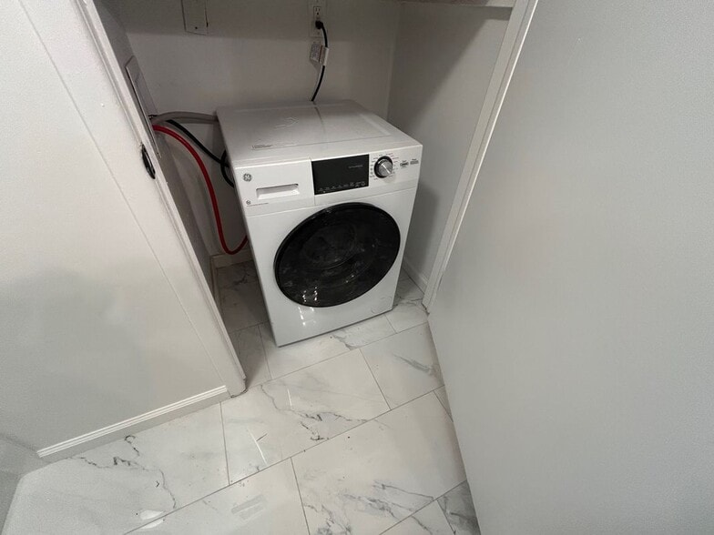 Building Photo - 3200 Brigantine Blvd