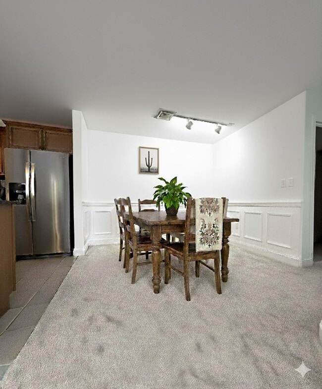 Building Photo - 25% off 1st month's rent. Completely updat...