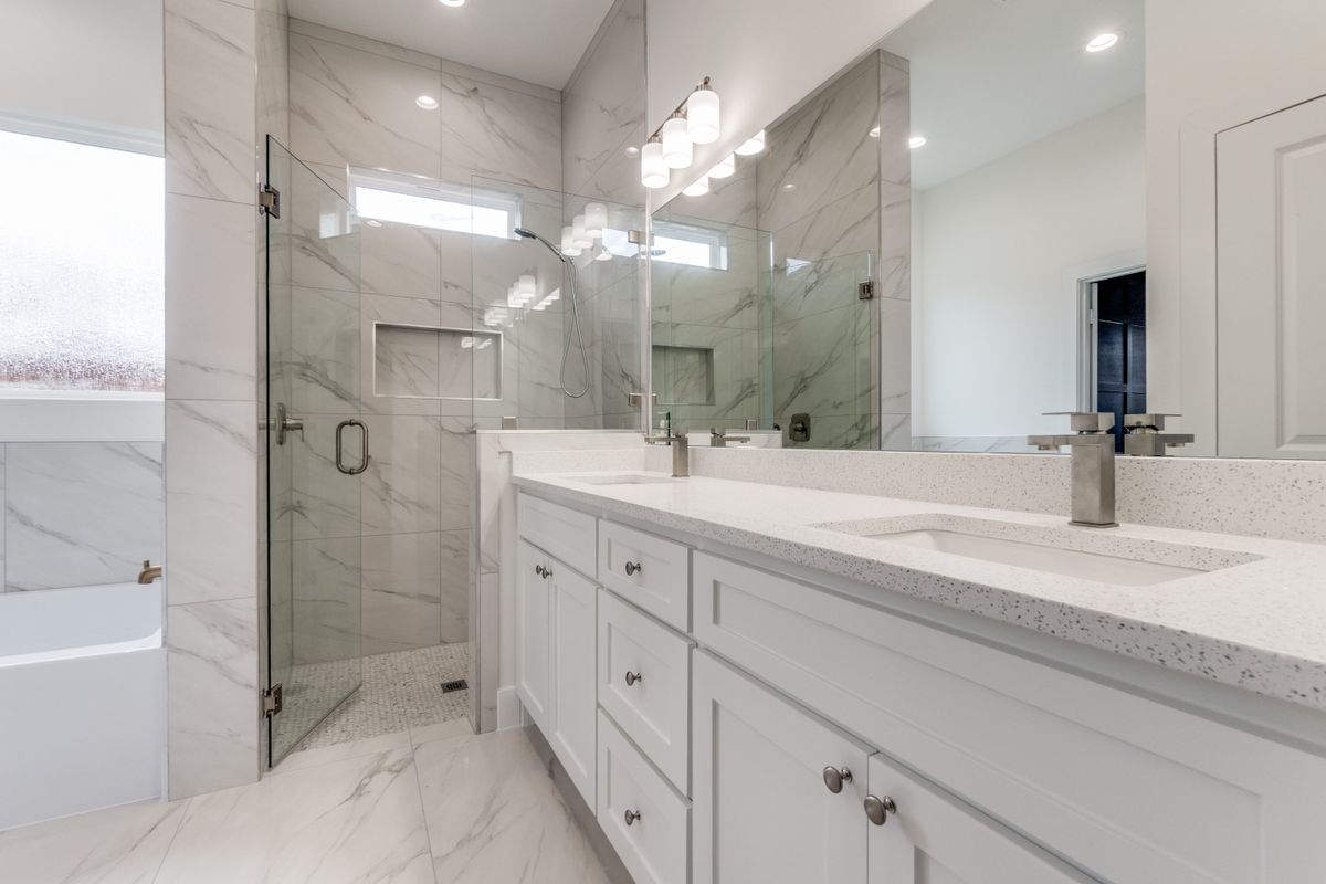 Building Photo - 2534 Southland St