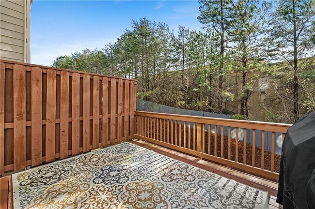 Building Photo - 6428 Brookside Blvd