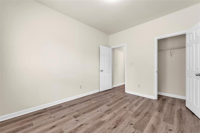 Building Photo - 4242 Winslow Hill Ct
