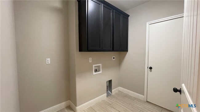 Building Photo - 6201 Morganite Ln