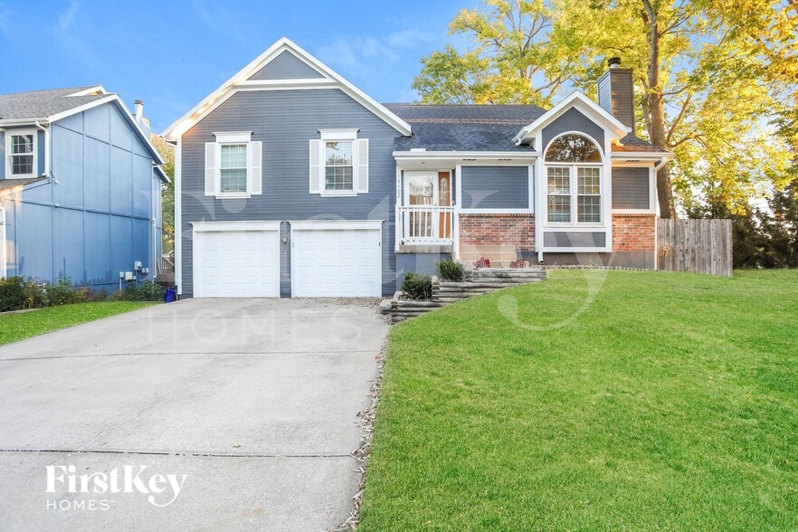 Primary Photo - 15102 W 131st St