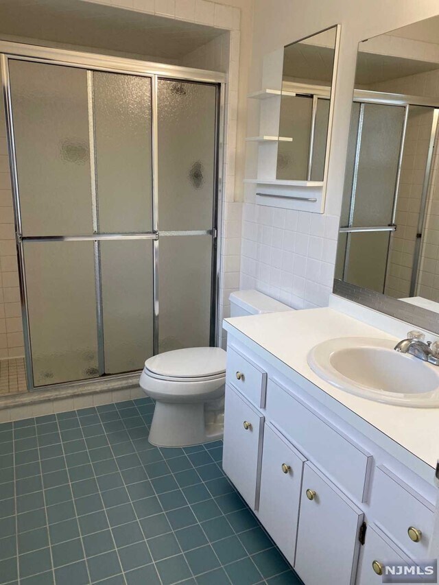 Building Photo - 522 Maple Ave