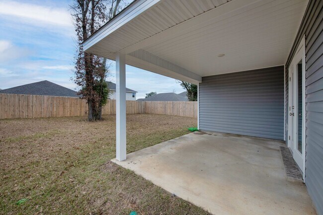 Building Photo - Beautiful 3BR Home with Privacy-Fenced Backyard in The Woodlands