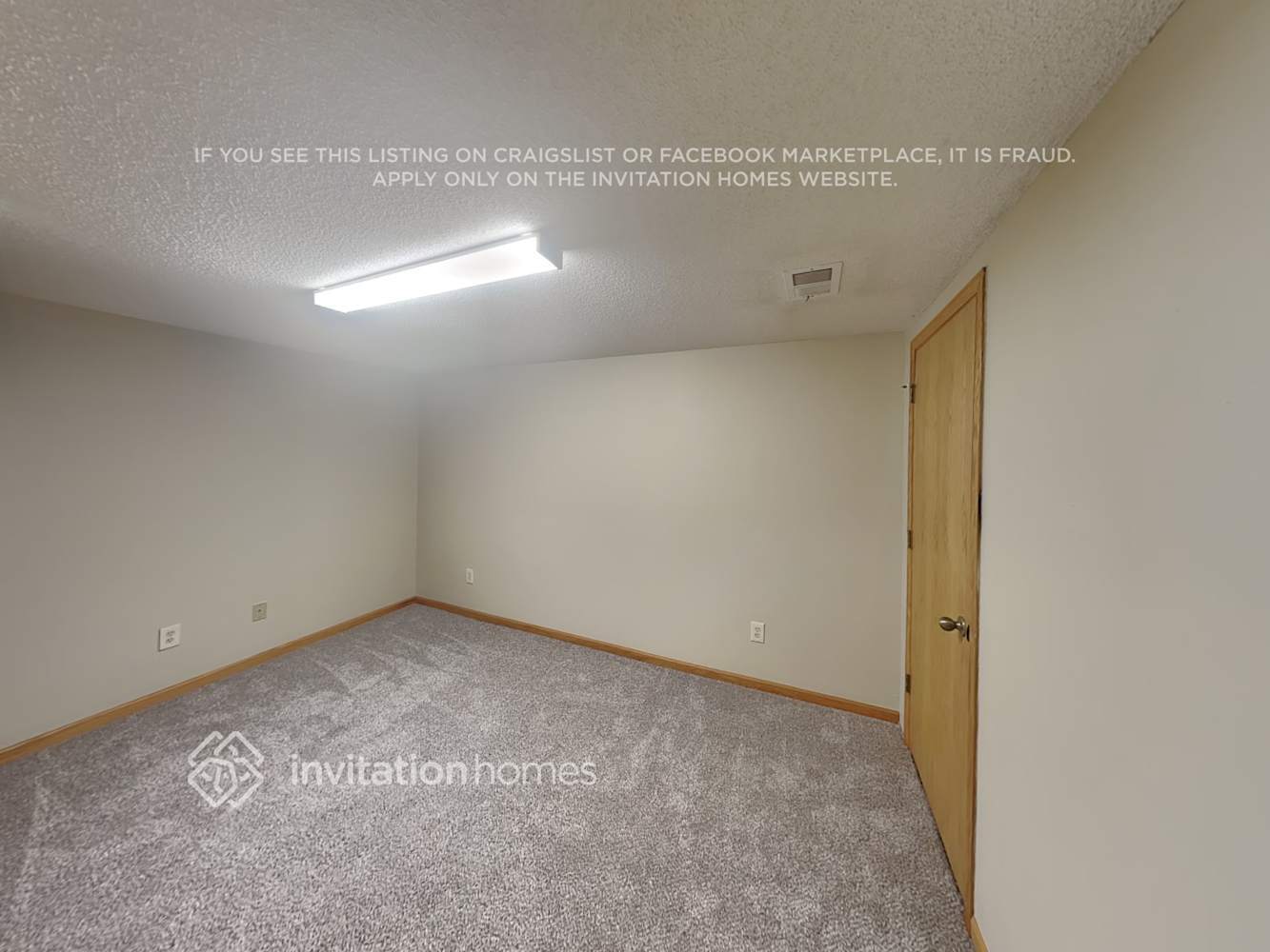 Building Photo - 14333 Hickory Way