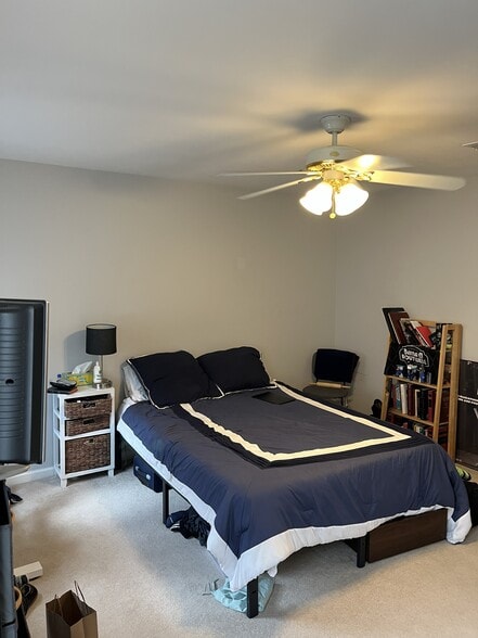 Bedroom 2 - 2112 Blair Blvd