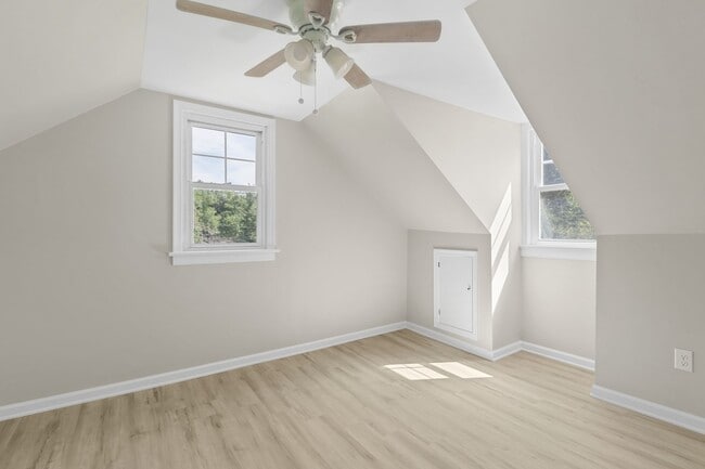 Building Photo - Newly Remodeled 3-Bedroom Home in Town of Blackstone!