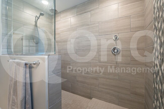 Building Photo - 5369 S Sierra Prieta Trl
