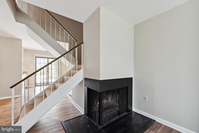 Building Photo - 2053 Headlands Cir