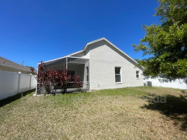 Building Photo - 5534 Turtle Crossing Loop