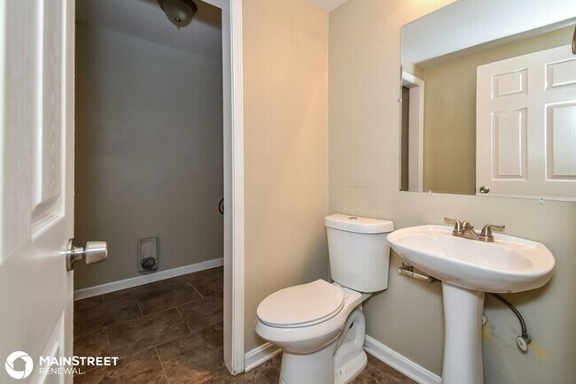 Building Photo - 3408 Mardale Dr, Louisville, KY 40299