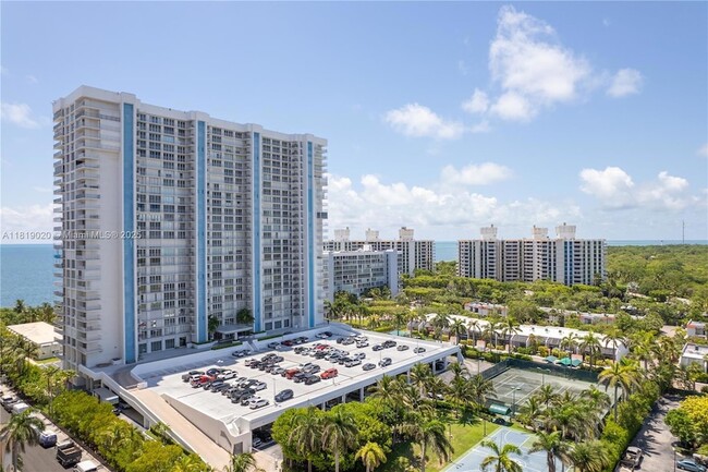 Primary Photo - 881 Ocean Dr
