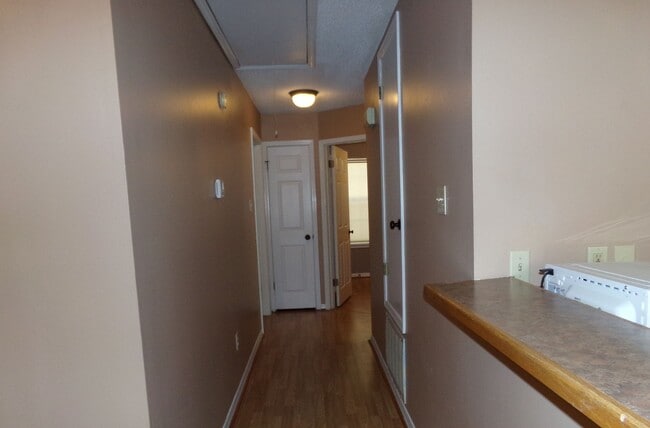 Building Photo - Two Bedroom/ Two Baths